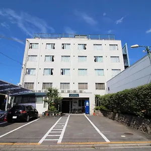 Hotel Chrysantheme