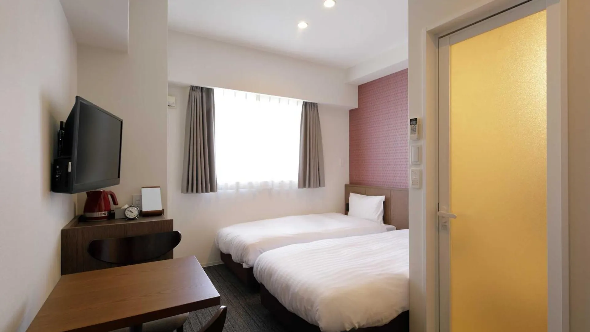 Smart Place Inn Kyoto Nijojo-Mae Station Hotel